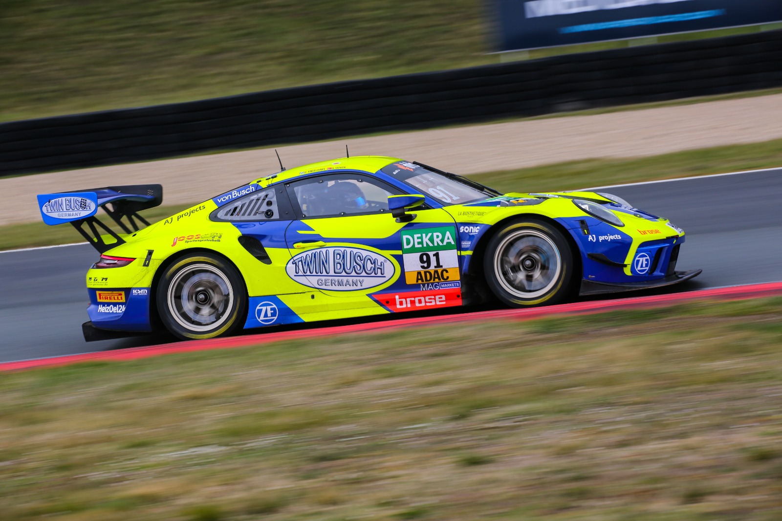 Ayhancan Güven'in ADAC GT Masters sezonu bu hafta sonu başlıyor 1 Formula 1 Haberleri - F1 Puan Durumu undefined 1650534797801 - Formula 1 Haberleri - F1 Puan Durumu