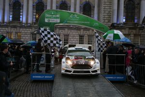 Алексей Лукьянюк и Евгений Червоненко на старте Circuit of Ireland Rally